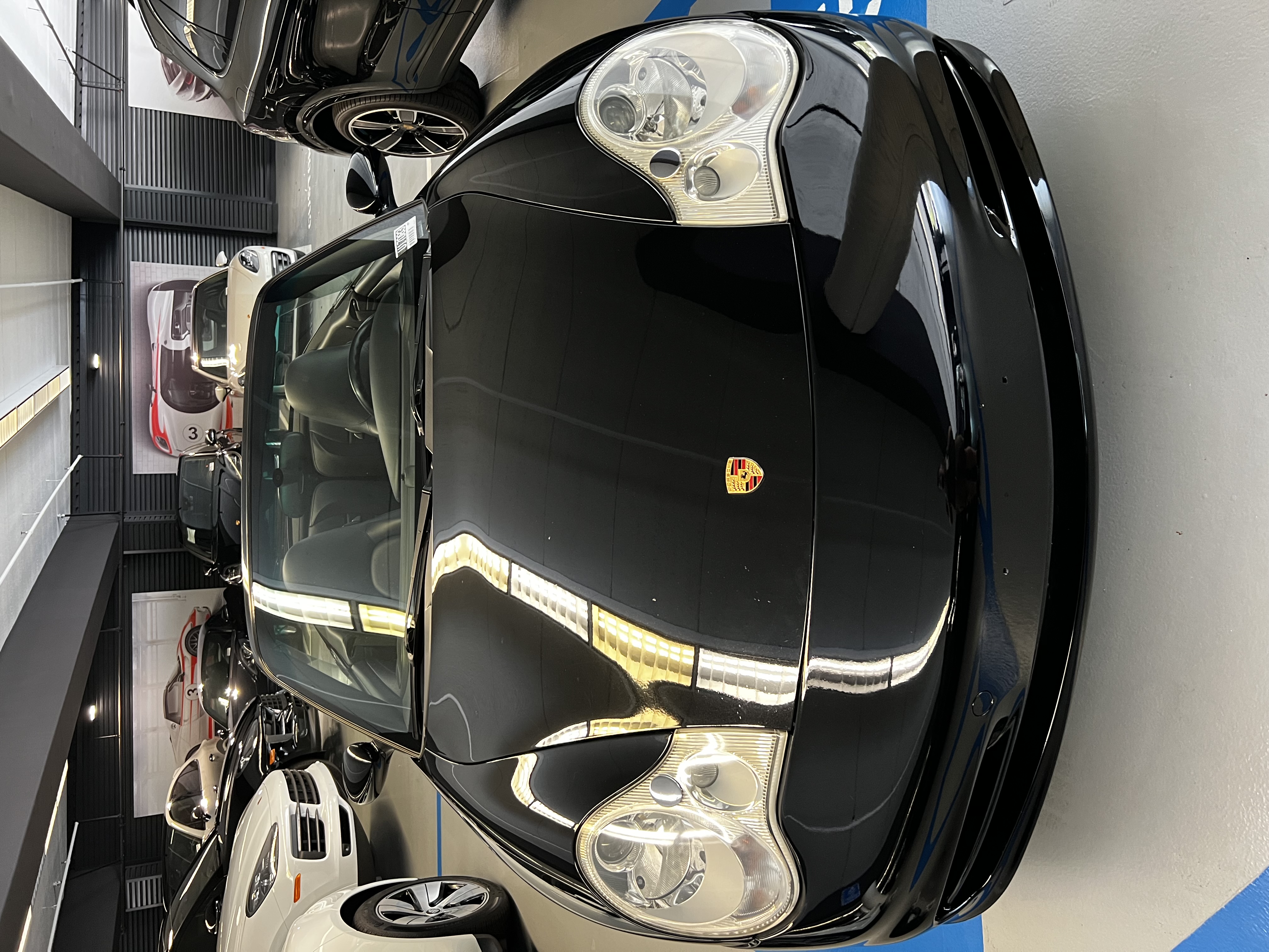 Used 2002 Porsche 911 Cabriolet image 4