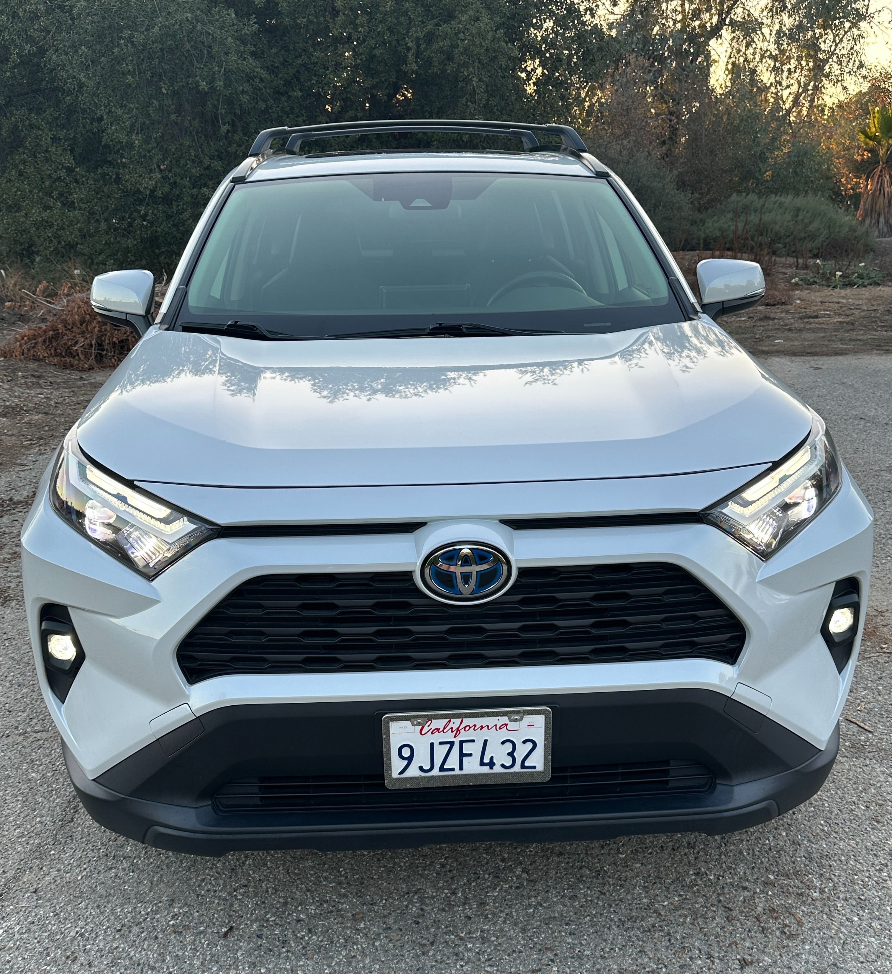 Used 2024 Toyota RAV4 XLE Premium w/ Weather Package AWD/4WD image 4