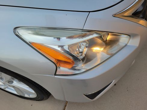 Used 2013 Nissan Altima 2.5 SV FWD image 16