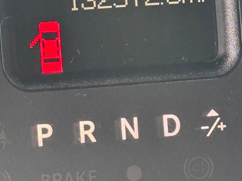 Used 2014 RAM 1500 Express w/ Black Ram 1500 Express Group image 6