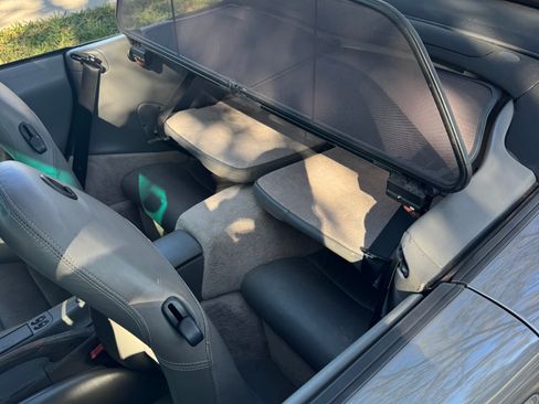 Used 2002 Porsche 911 Carrera 4 image 9