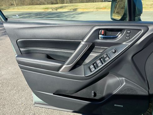 Used 2017 Subaru Forester 2.5i Touring image 12