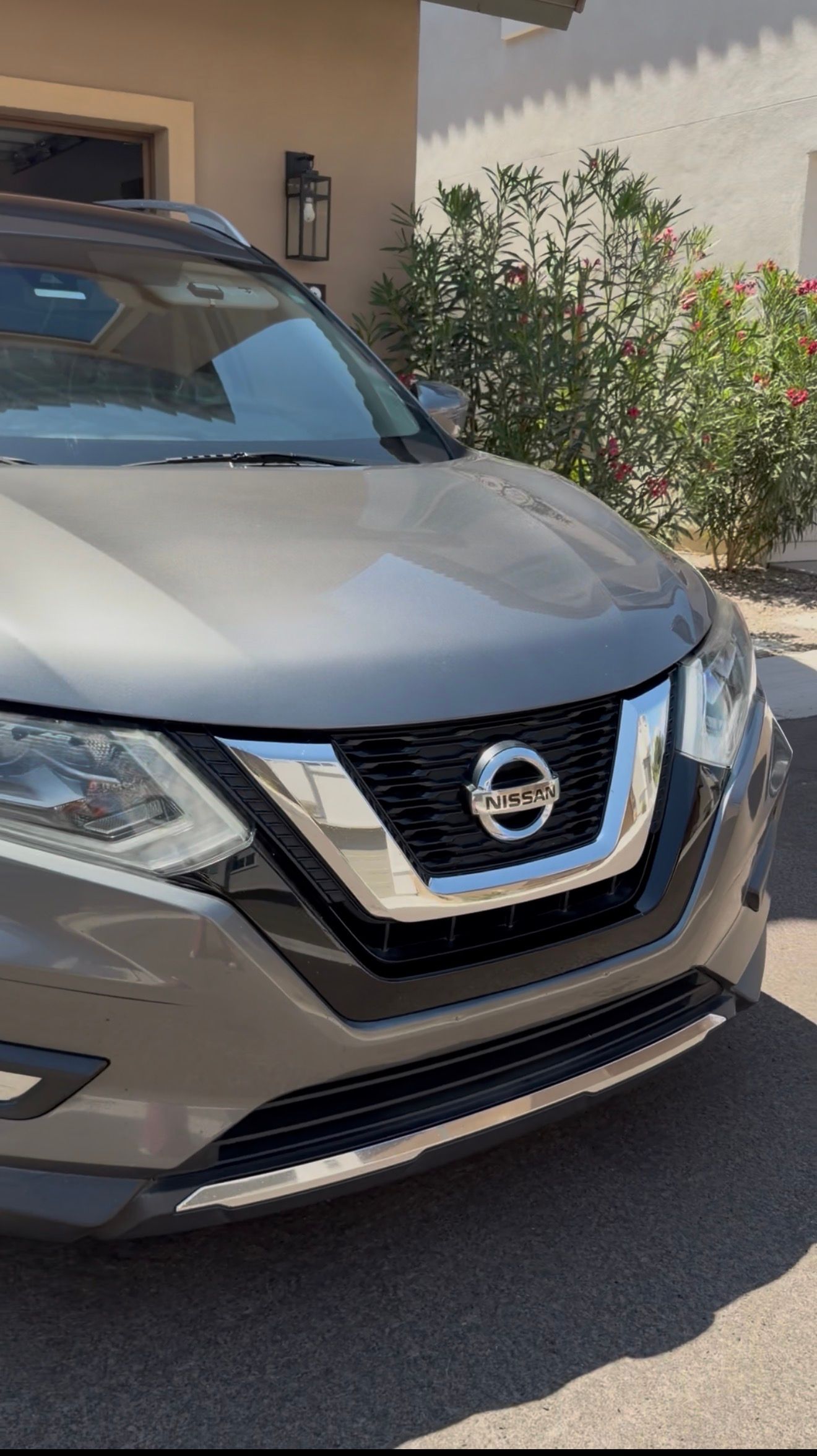 Used 2017 Nissan Rogue SL FWD image 5