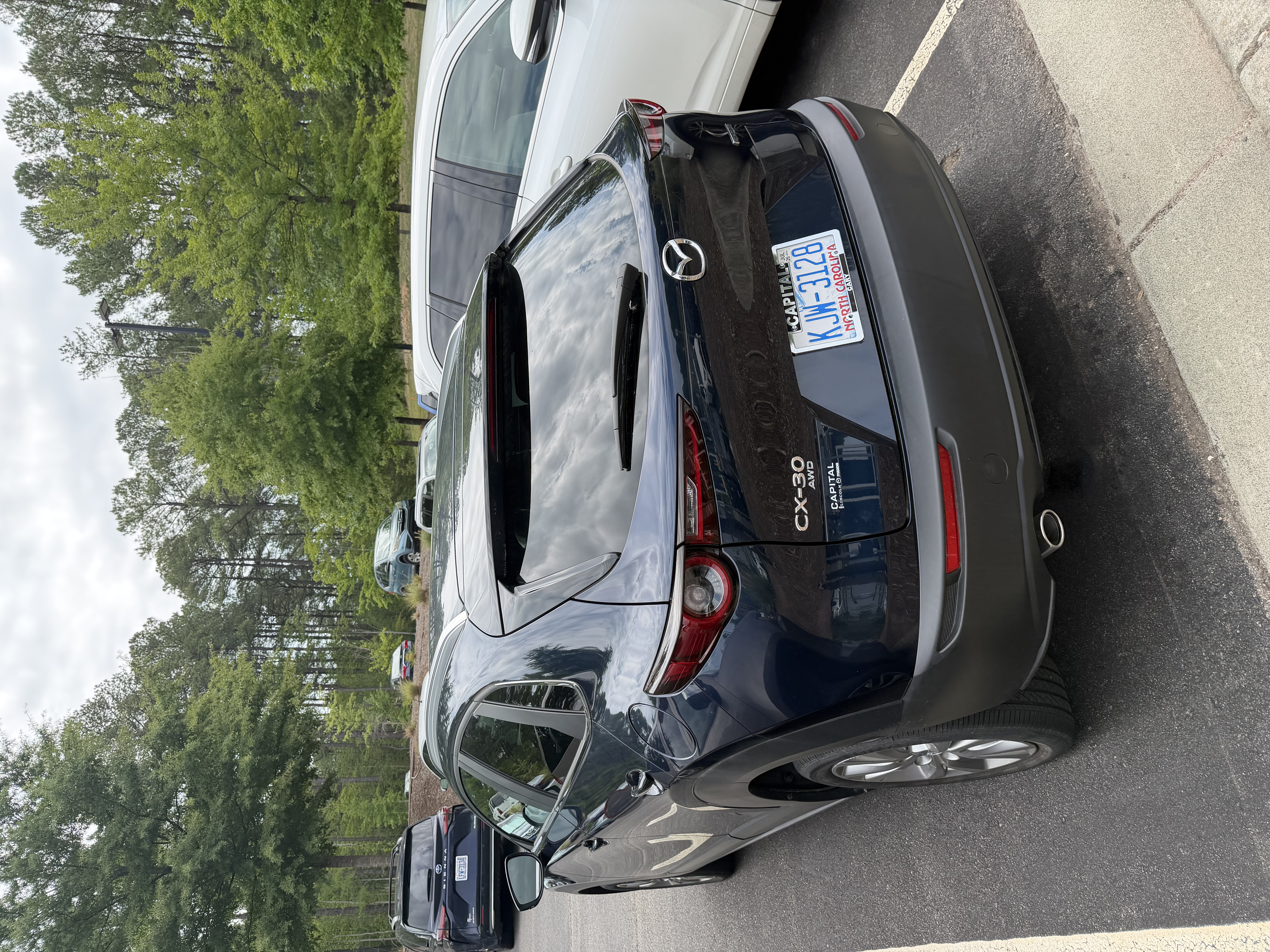 Used 2023 MAZDA CX-30 AWD 2.5 S w/ Select Package image 2