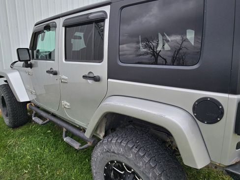 Used 2008 Jeep Wrangler Unlimited Sahara w/ Trailer Tow Group image 6