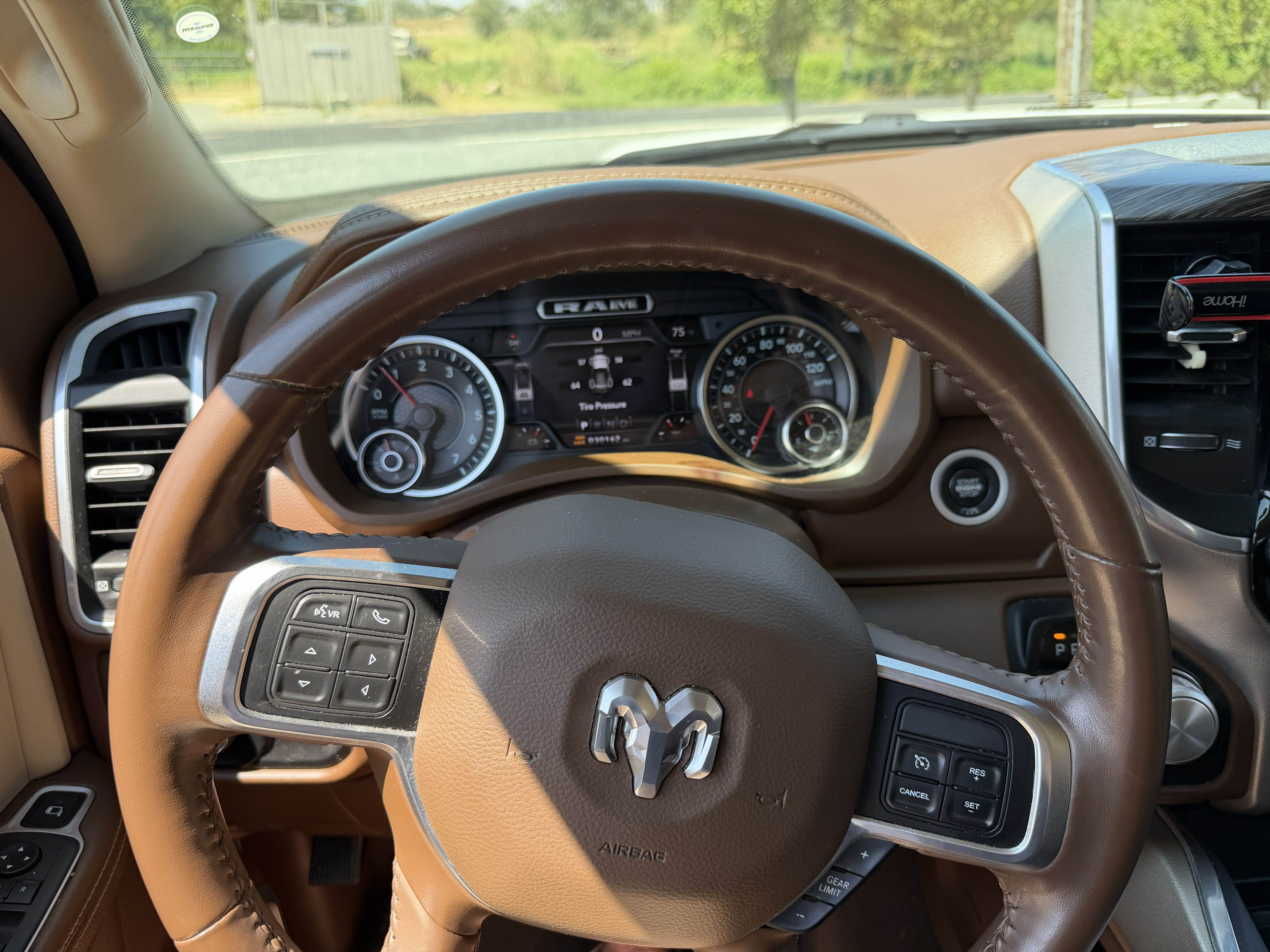 Used 2020 RAM 2500 Laramie AWD/4WD image 4