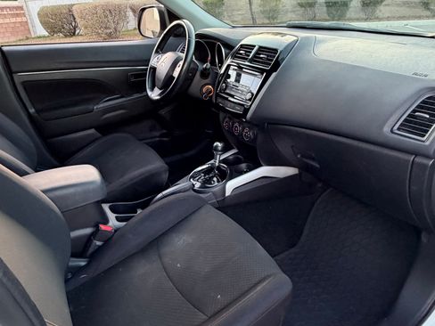 Used 2014 Mitsubishi Outlander Sport ES image 11