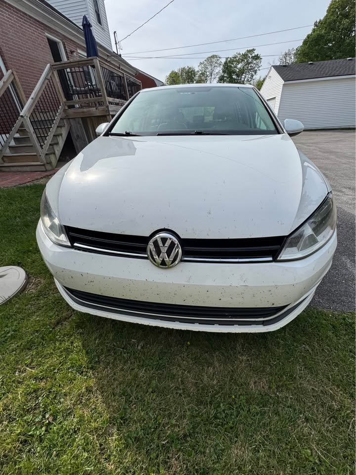 Used 2017 Volkswagen Golf S FWD image 13