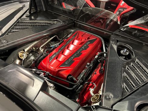 Used 2024 Chevrolet Corvette Stingray Premium Cpe w/ Z51 Performance Package image 6