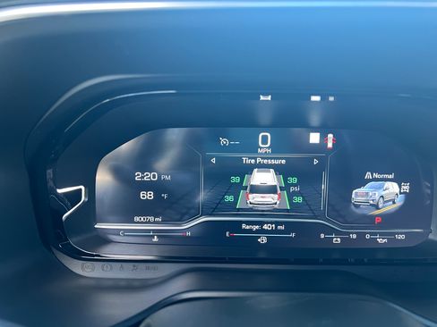 Used 2022 GMC Yukon XL Denali image 10