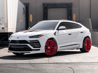Used 2020 Lamborghini Urus