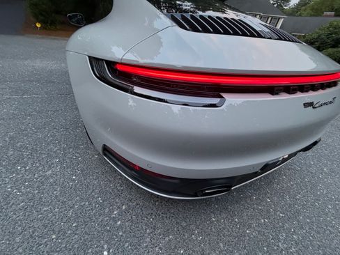 Used 2024 Porsche 911 Carrera T RWD image 6