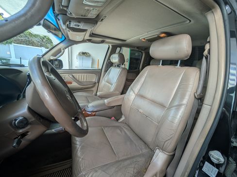 Used 2004 Toyota Tundra Limited image 13