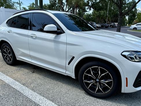 Used 2023 BMW X4 xDrive30i w/ M Sport Package AWD/4WD image 4