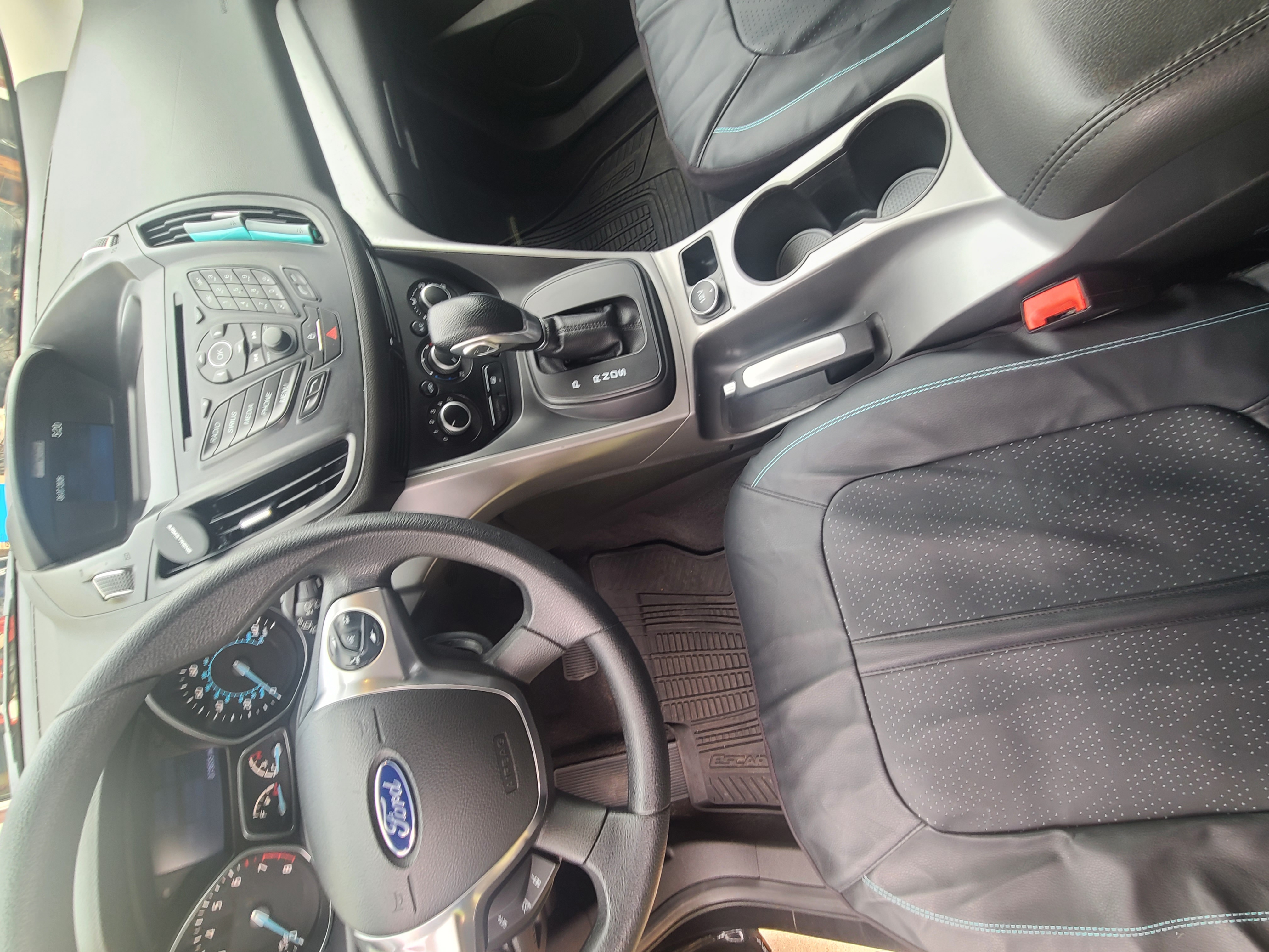 Used 2015 Ford Escape SE AWD/4WD image 15