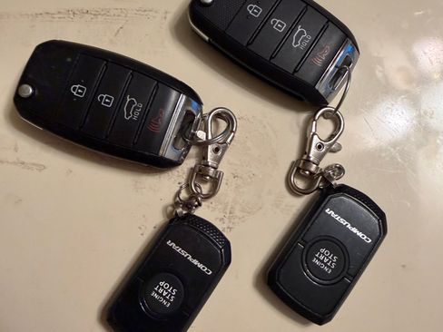 Used 2020 Kia Sportage LX image 15