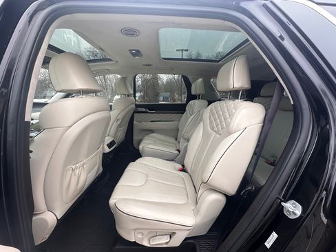 Used 2020 Hyundai Palisade Limited image 15