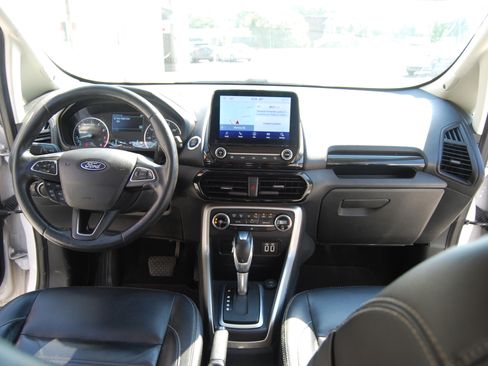 Used 2020 Ford EcoSport Titanium AWD/4WD image 9