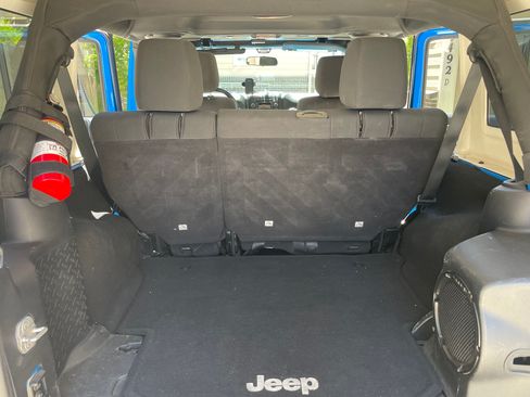 Used 2011 Jeep Wrangler Unlimited Sport AWD/4WD image 19