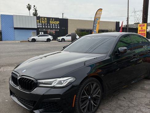 Used 2021 BMW 540i w/ M Sport Package image 4