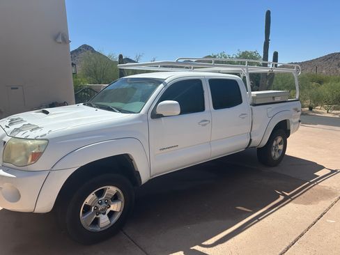 Used 2006 Toyota Tacoma PreRunner image 6