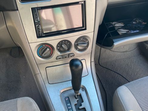 Used 2006 Subaru Forester 2.5X image 2