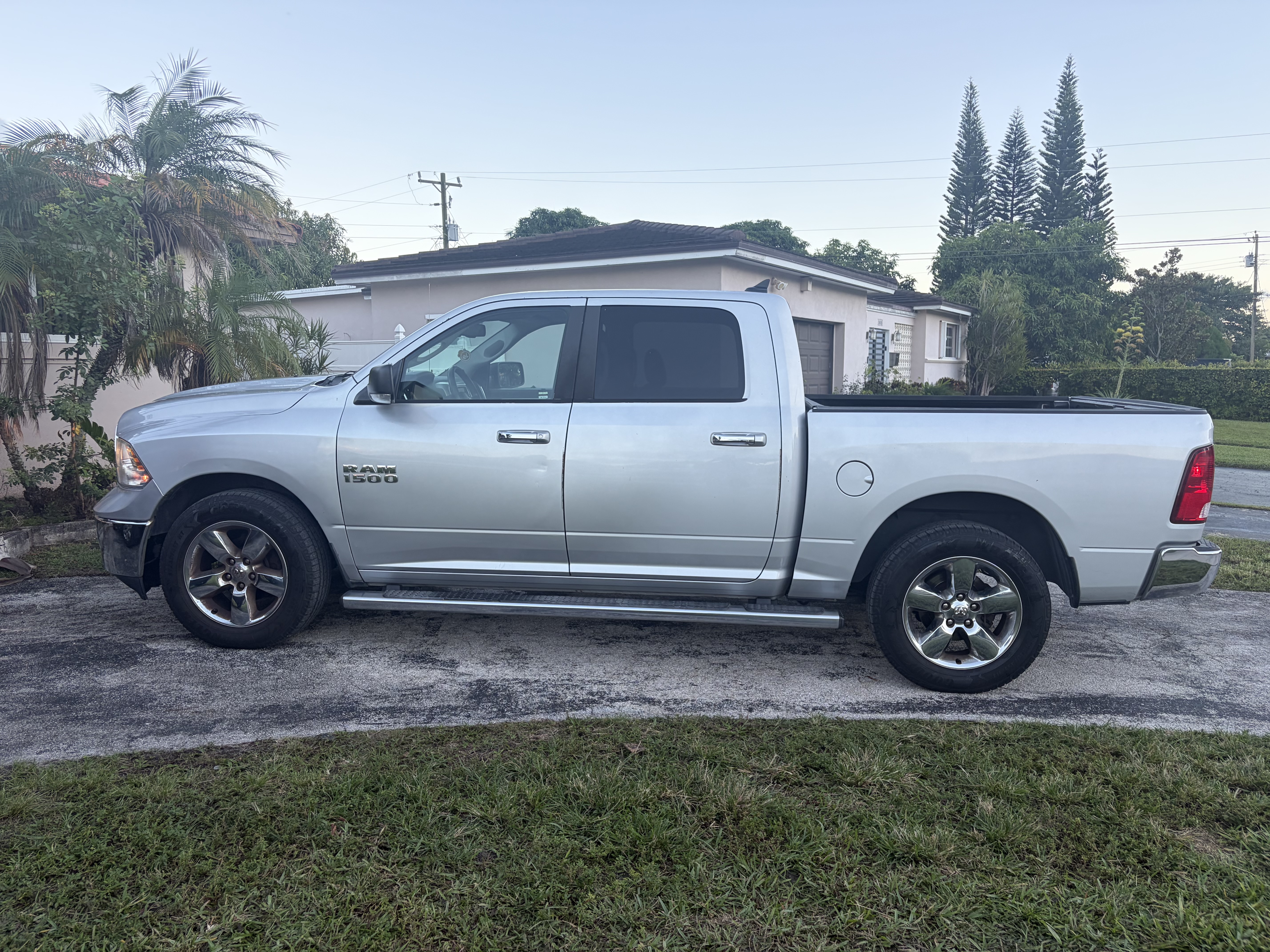 Used 2016 RAM 1500 Big Horn RWD image 10