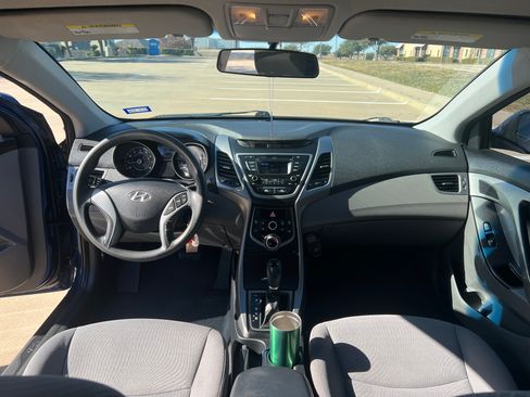 Used 2016 Hyundai Elantra SE image 11