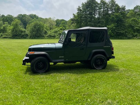 Used 1994 Jeep Wrangler Sport S image 6