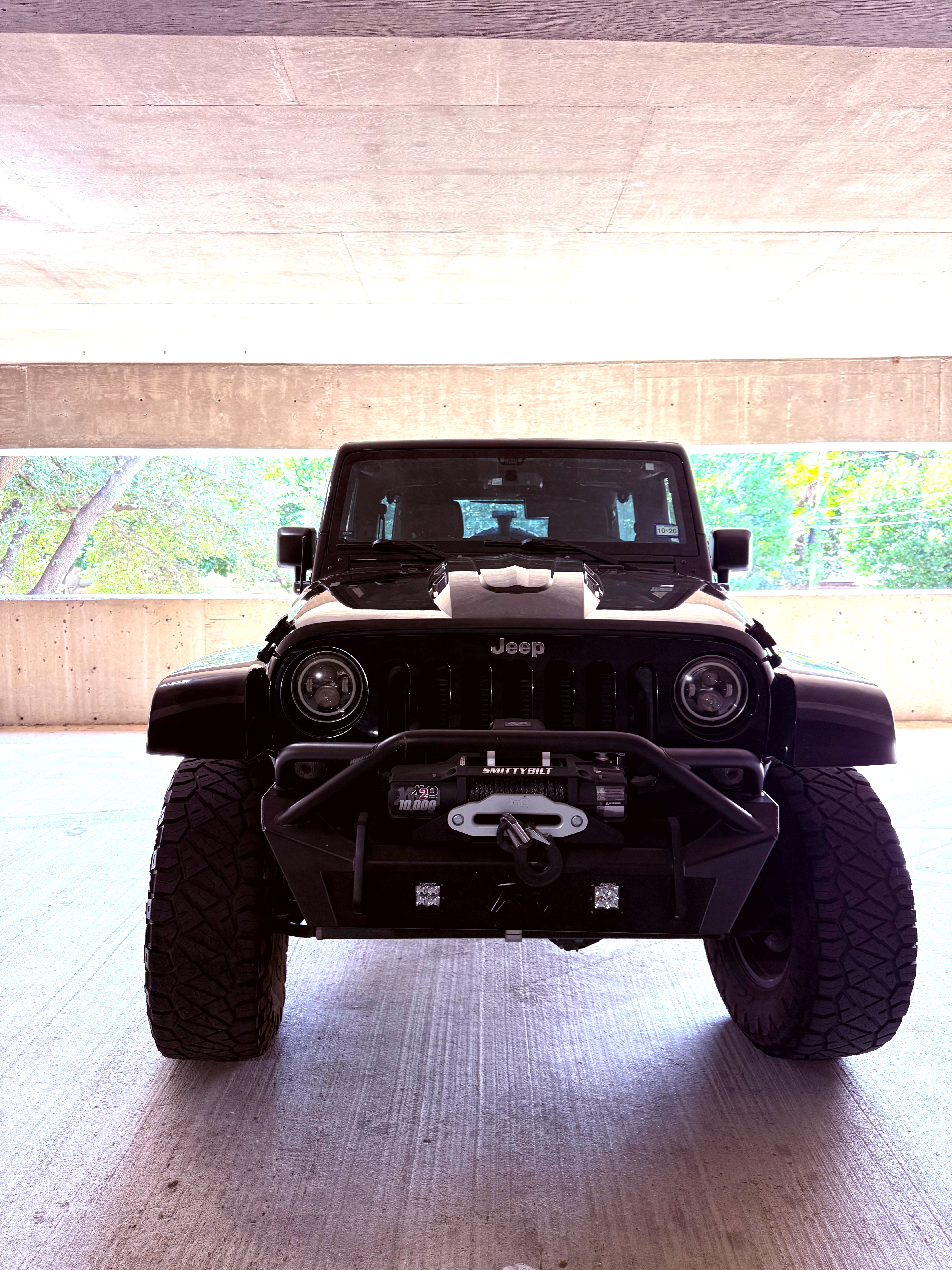 Used 2015 Jeep Wrangler Unlimited Sahara w/ Connectivity Group AWD/4WD image 6