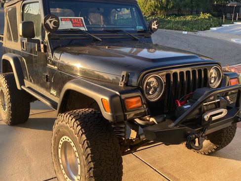 Used 1999 Jeep Wrangler Sport AWD/4WD image 9