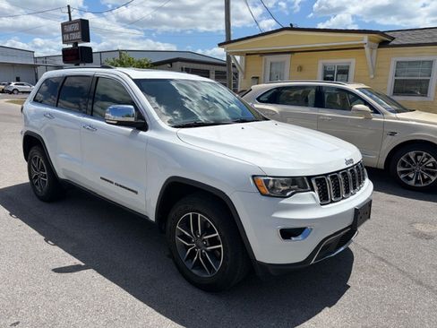 Used 2020 Jeep Grand Cherokee Limited image 5