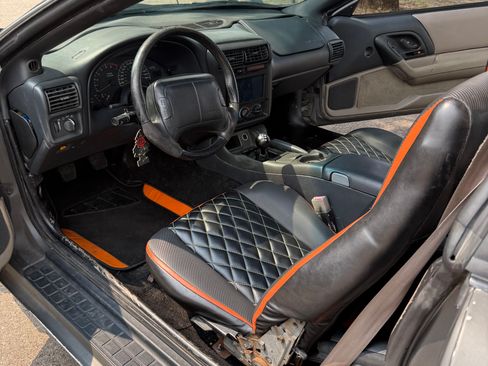 Used 1997 Chevrolet Camaro Z28 w/ Preferred Equipment Group 2 RWD image 5