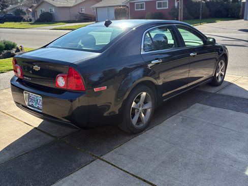 Used 2012 Chevrolet Malibu LT w/ Power Convenience Package image 8