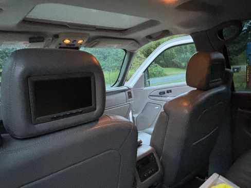 Used 2006 GMC Sierra 2500 W/T w/ Skid Plate Package image 20