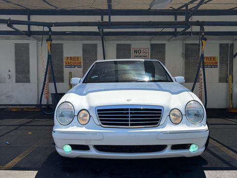 Used 2000 Mercedes-Benz E 55 AMG Sedan image 12