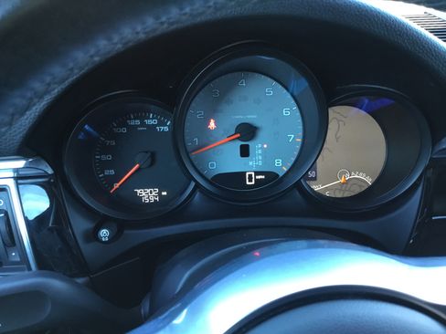 Used 2015 Porsche Macan S image 16