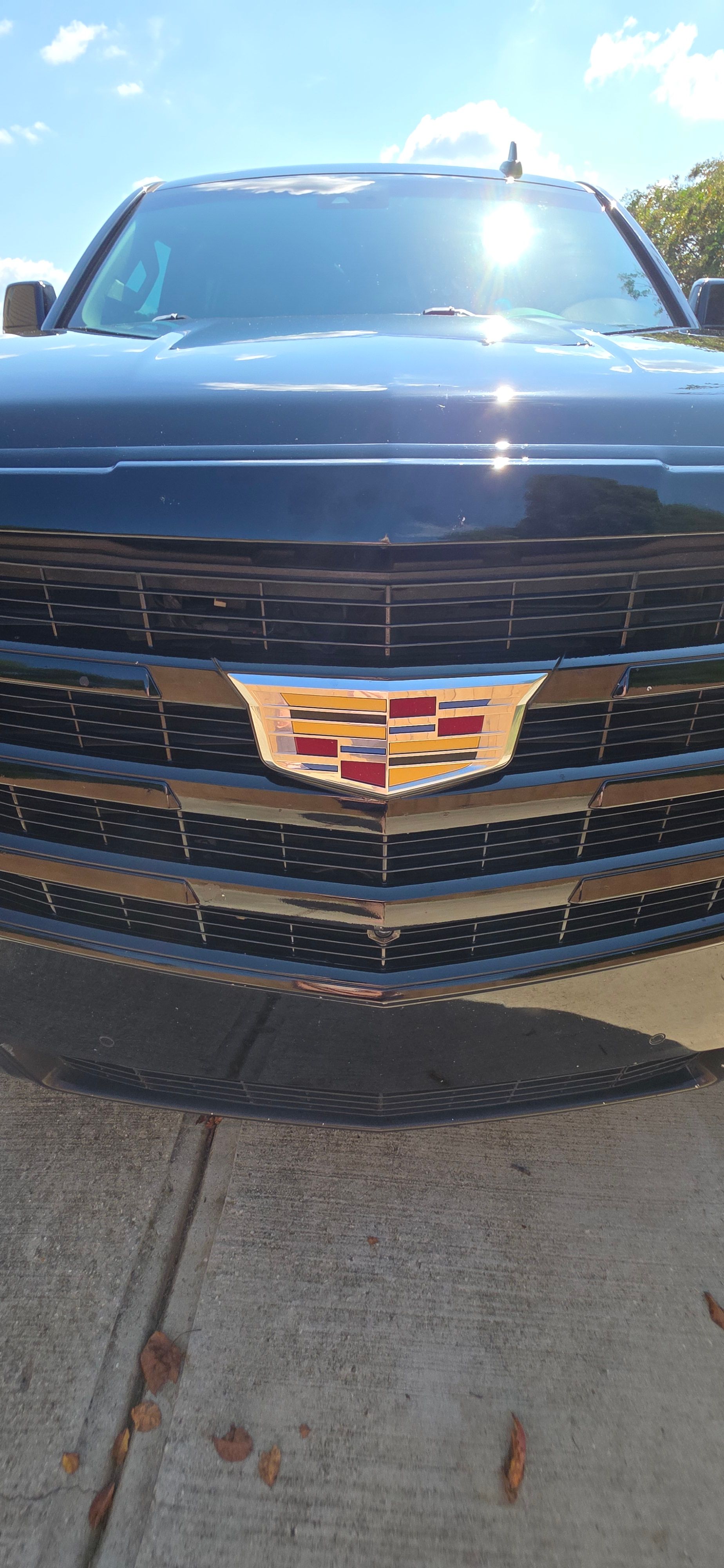 Used 2018 Cadillac Escalade ESV Luxury AWD/4WD image 18