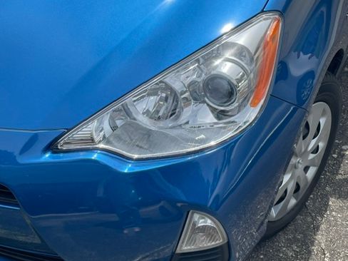 Used 2013 Toyota Prius C Two FWD image 12