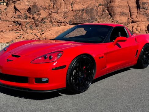 Used 2010 Chevrolet Corvette Z06 w/ Preferred Equipment Group image 1