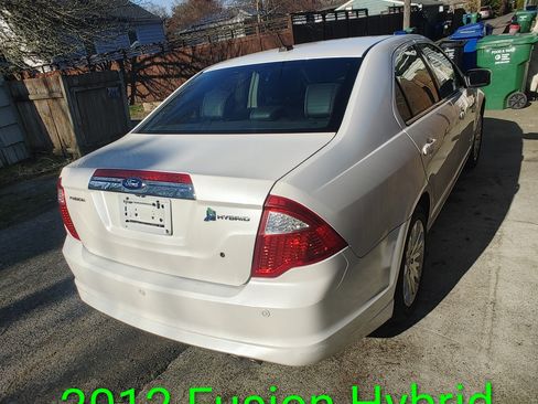 Used 2012 Ford Fusion Hybrid image 5