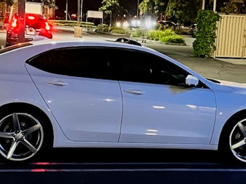 Used 2016 Acura TLX image 10