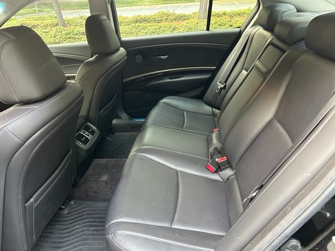 Used 2014 Acura RLX w/ Technology Package FWD image 10