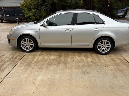 Used 2006 Volkswagen Jetta TDI image 5