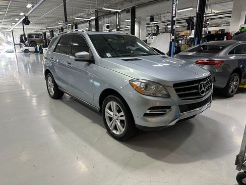 Used 2014 Mercedes-Benz ML 350 2WD image 12