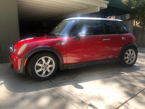 Used 2004 MINI Cooper S image 1