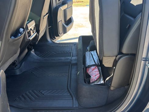 Used 2020 Chevrolet Silverado 2500 LTZ w/ LTZ Texas Edition image 20