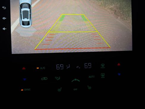 Used 2012 Jeep Grand Cherokee Altitude image 21