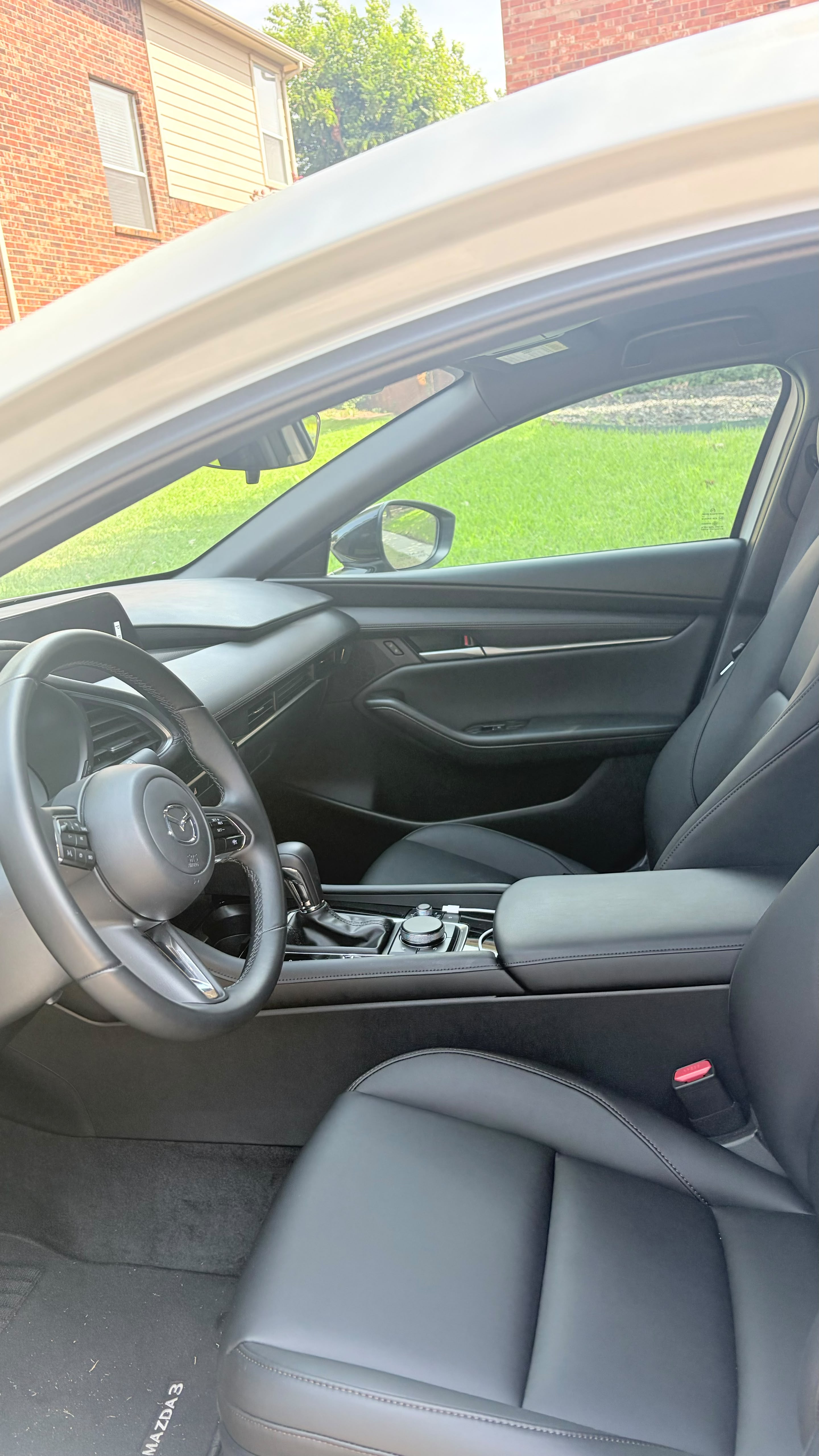 Used 2025 MAZDA MAZDA3 s Sport FWD image 5