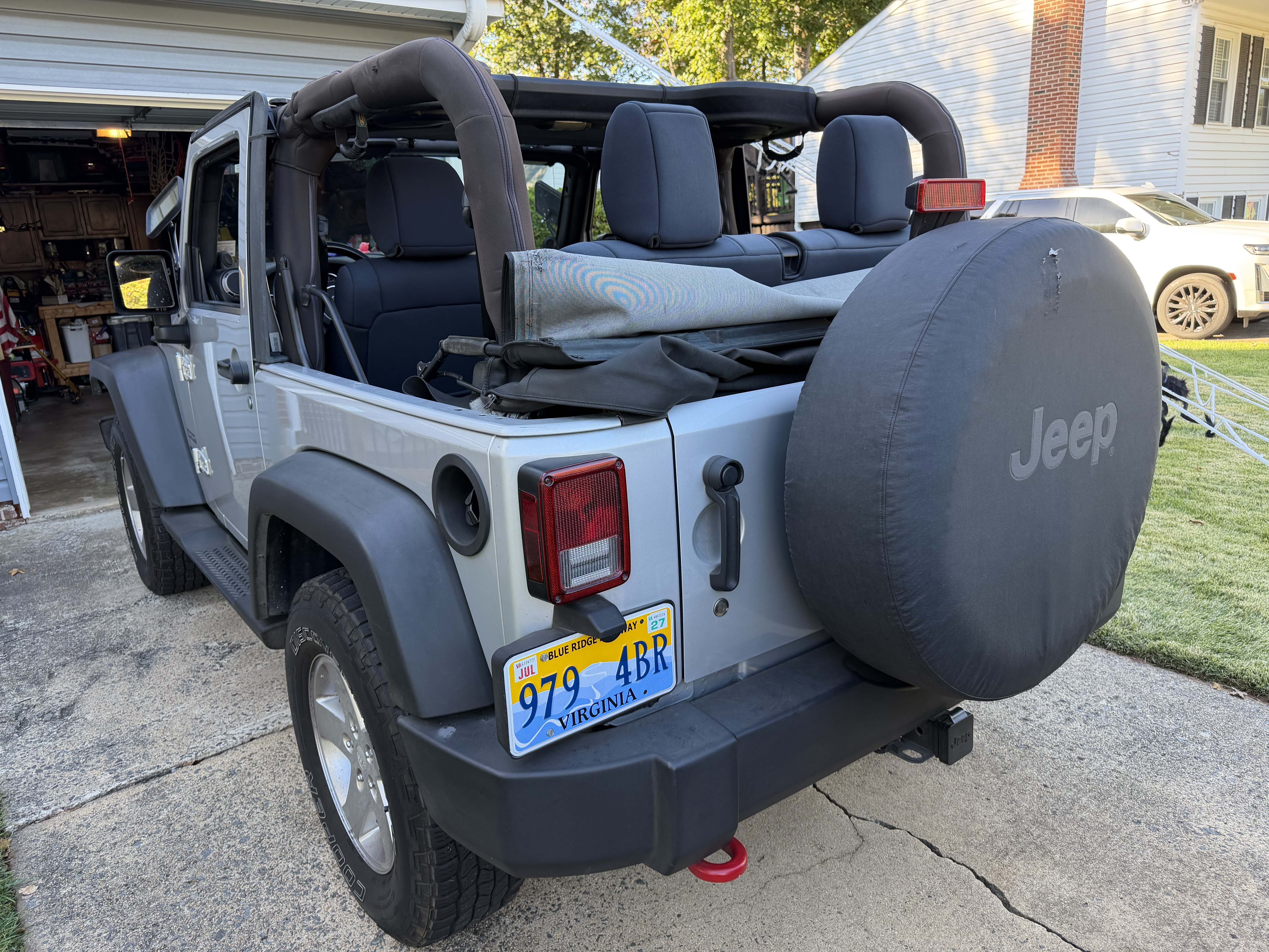 Used 2012 Jeep Wrangler Sport AWD/4WD image 11
